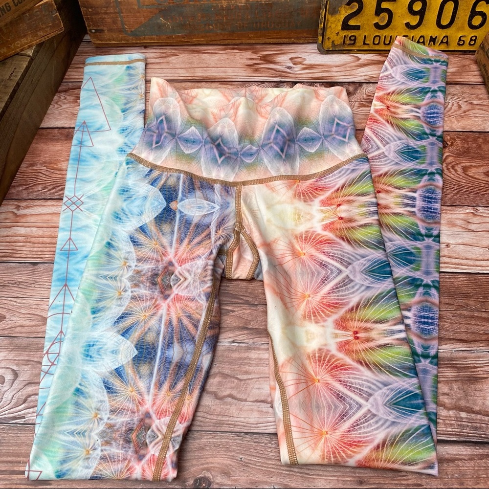🆕🆕✨ NIYAMA SOL VINTAGE RARE DANDELION ENDLESS HI-WAIST LEGGING NWT XS + SMALL - Picture 10 of 12